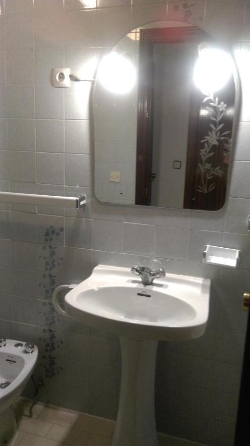 Piso Muy Amplio En Malaga .公寓 外观 照片