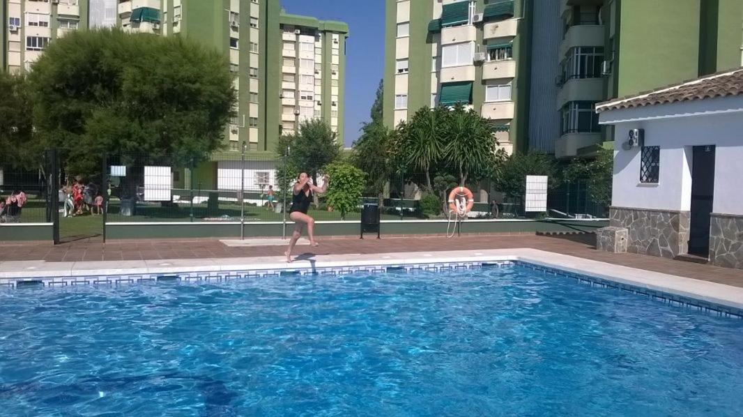 Piso Muy Amplio En Malaga .公寓 外观 照片