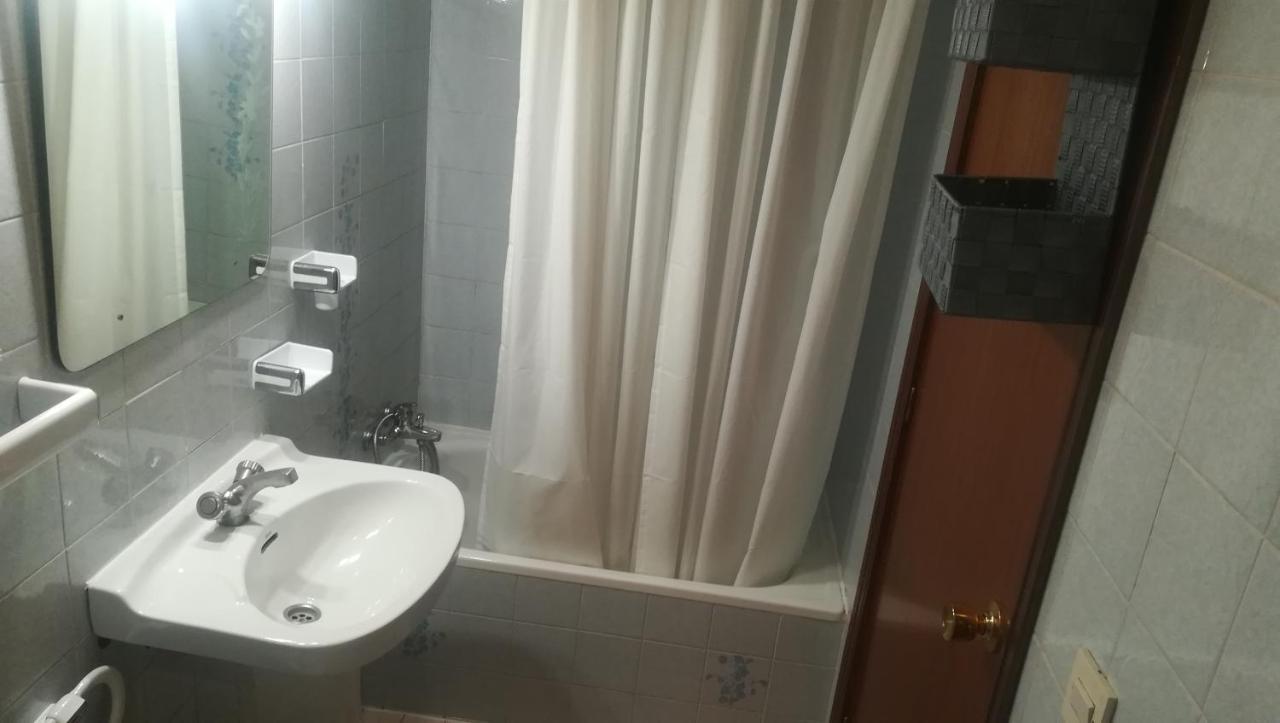 Piso Muy Amplio En Malaga .公寓 外观 照片