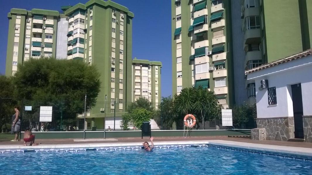 Piso Muy Amplio En Malaga .公寓 外观 照片